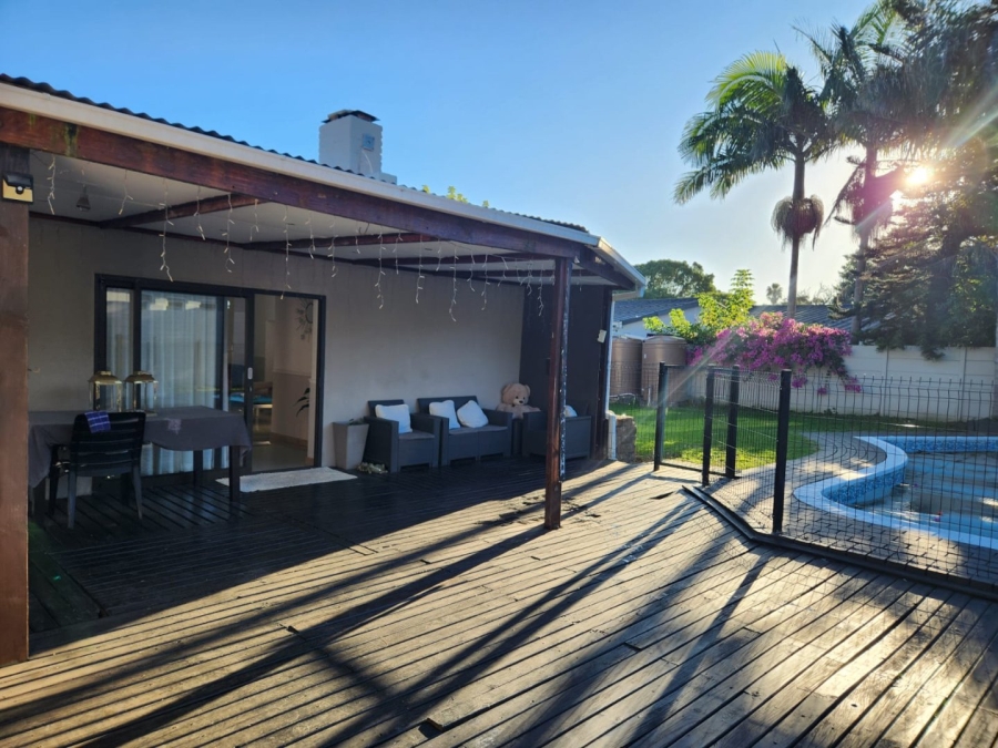 5 Bedroom Property for Sale in Bodorp Western Cape